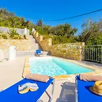 Villa Ifigeneia *