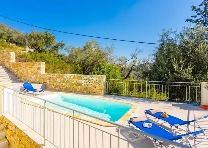 Ifigeneia Villa *